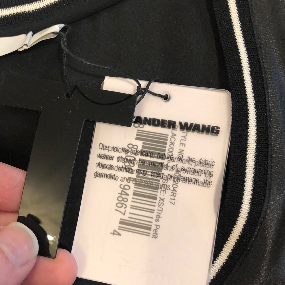 Top - Picture 3 of 5